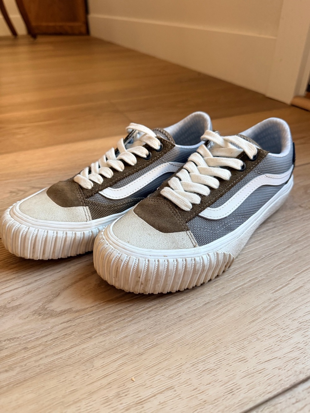 Vans MTE-3 GORE-TEX Gray Brown Sneakers